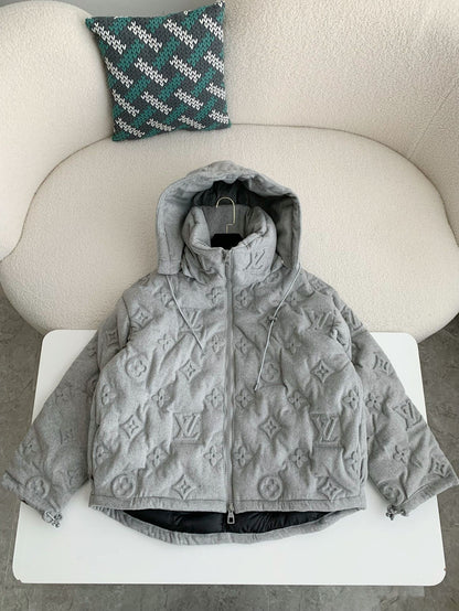 Louis Vuitton - Doudoune Monogramme LV Grise