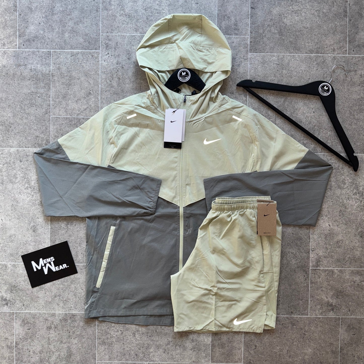 Nike UV Tri-Set - Olive Aura