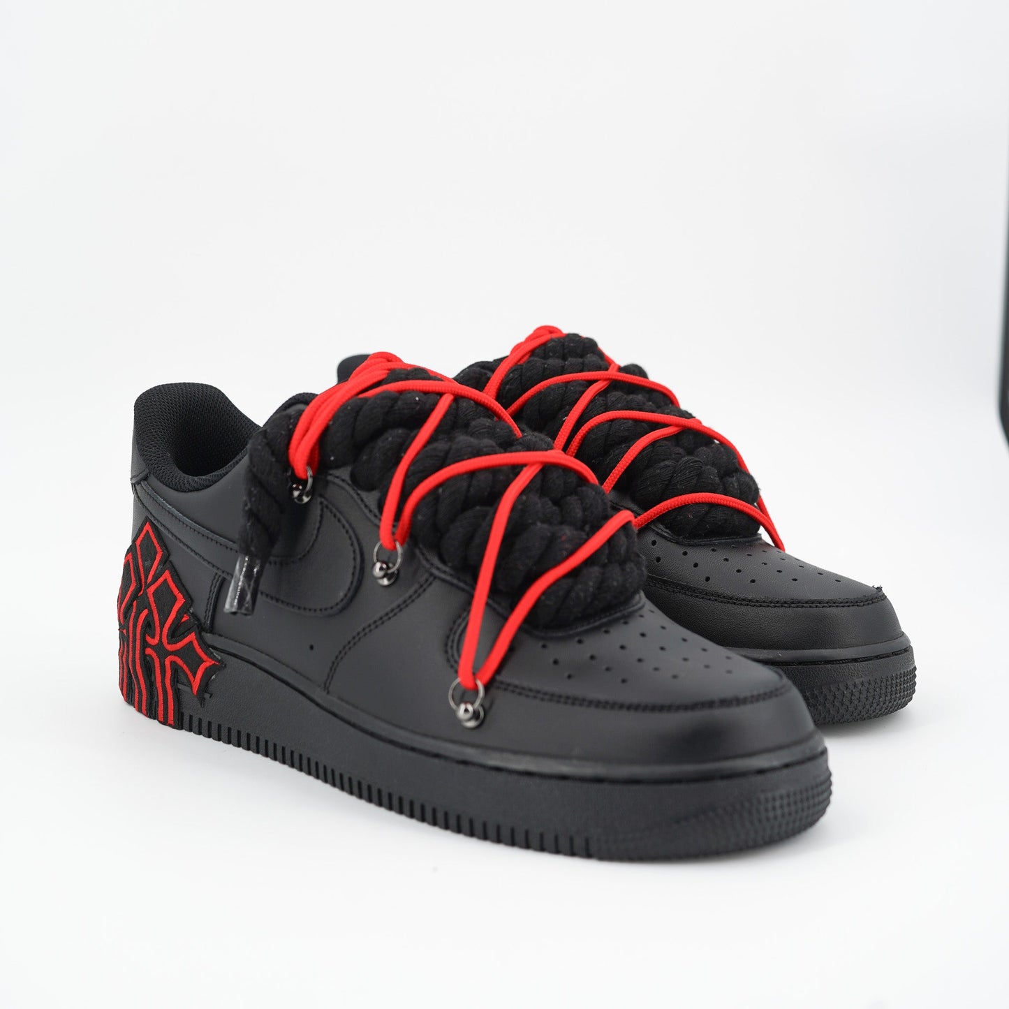 Custom Sneakers Black '' Rope Laces '' Thorns Red